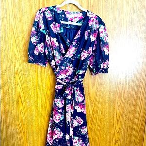Women’s Floral Wrap Dress